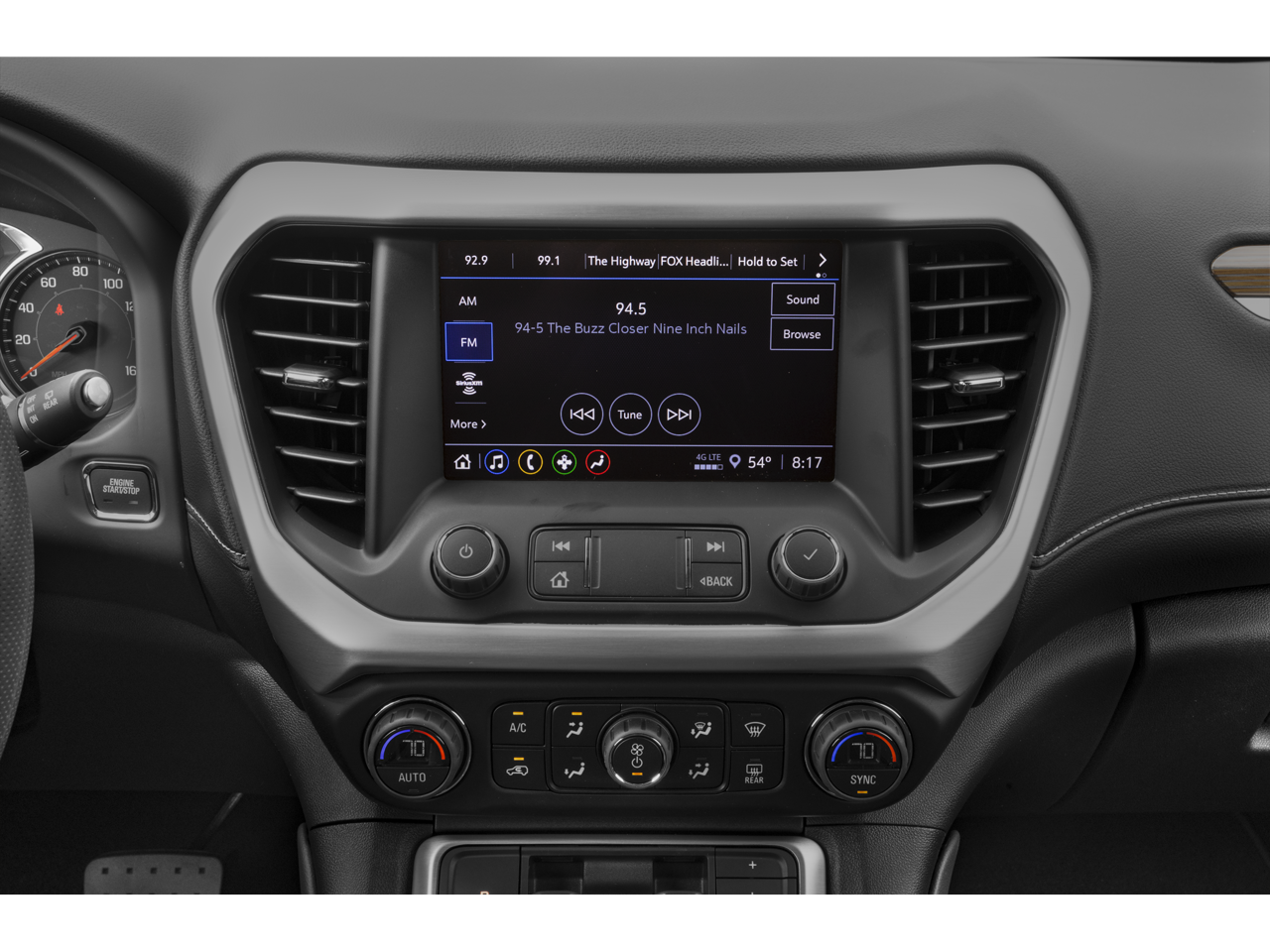 2023 GMC Acadia SLE Elevation