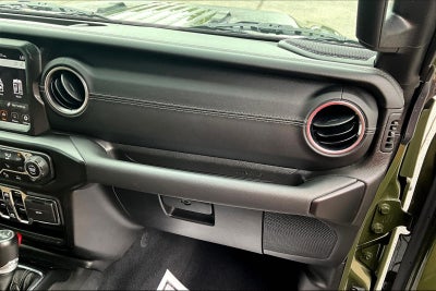 2022 Jeep Wrangler Unlimited Sahara 4x4