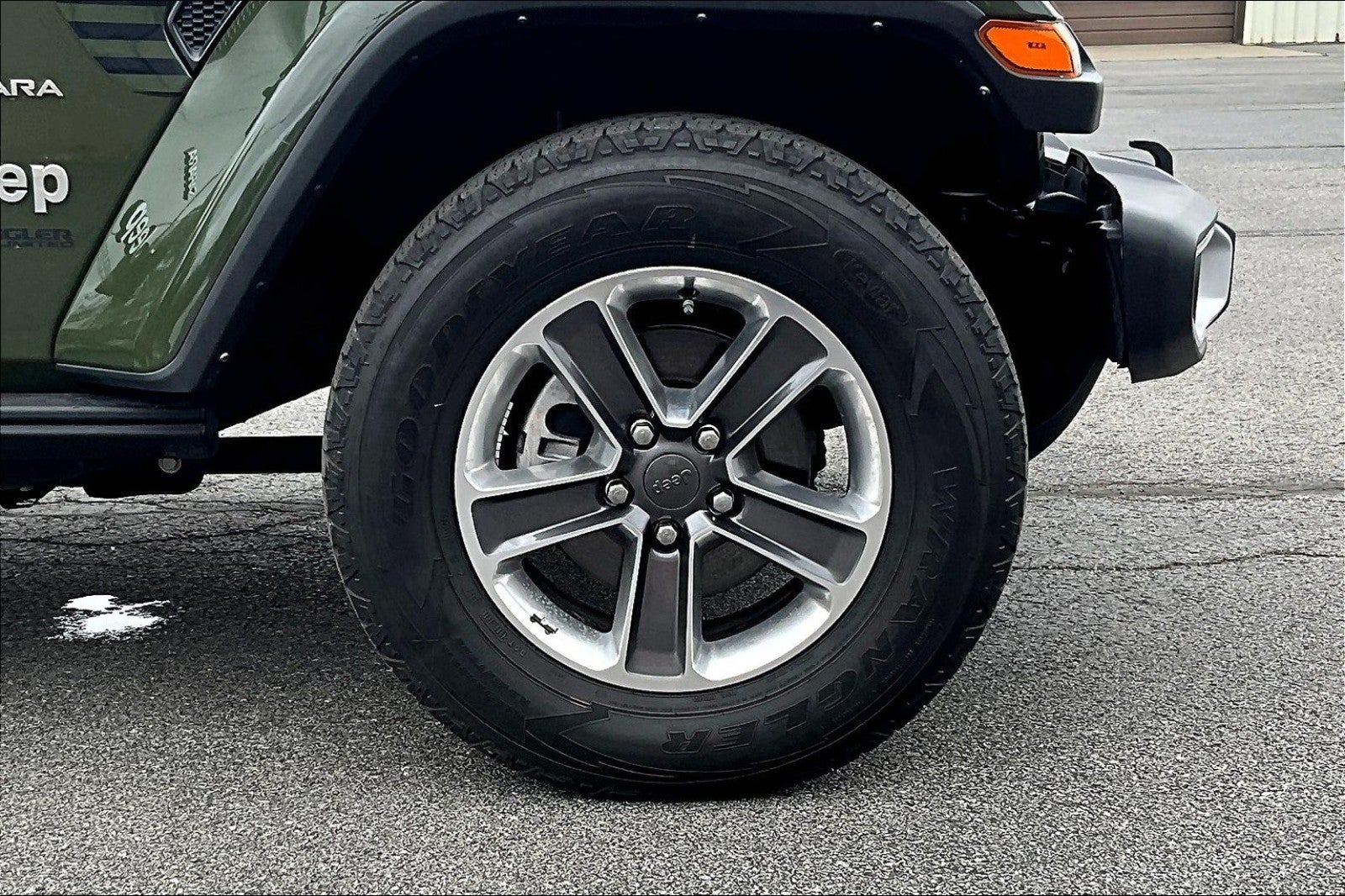 2022 Jeep Wrangler Unlimited Sahara 4x4