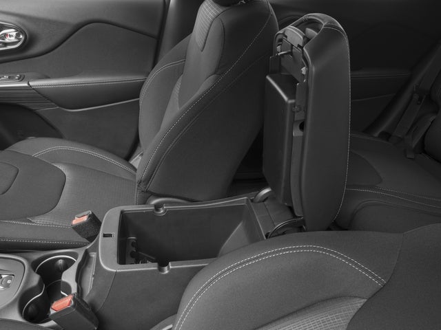 2018 Jeep Cherokee Latitude Tech Connect 4x4