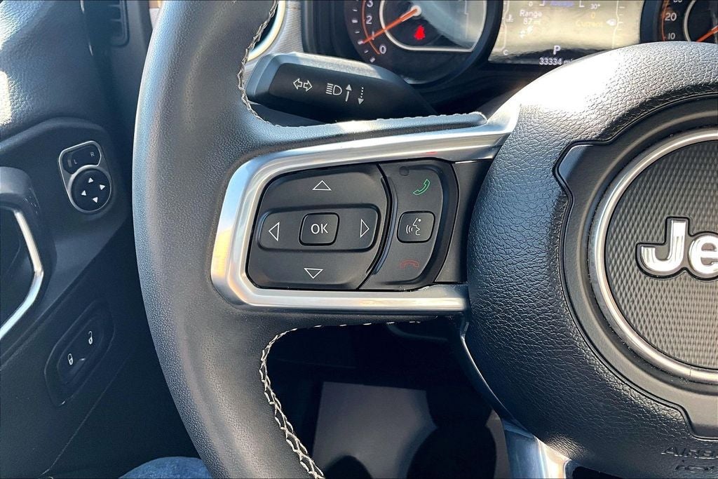 2025 Jeep Wrangler 4-Door Sahara 4x4
