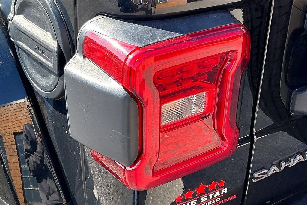 2025 Jeep Wrangler 4-Door Sahara 4x4