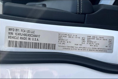 2025 Jeep Grand Cherokee GRAND CHEROKEE LIMITED 4X4