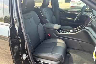 2025 Jeep Grand Cherokee GRAND CHEROKEE OVERLAND 4X4