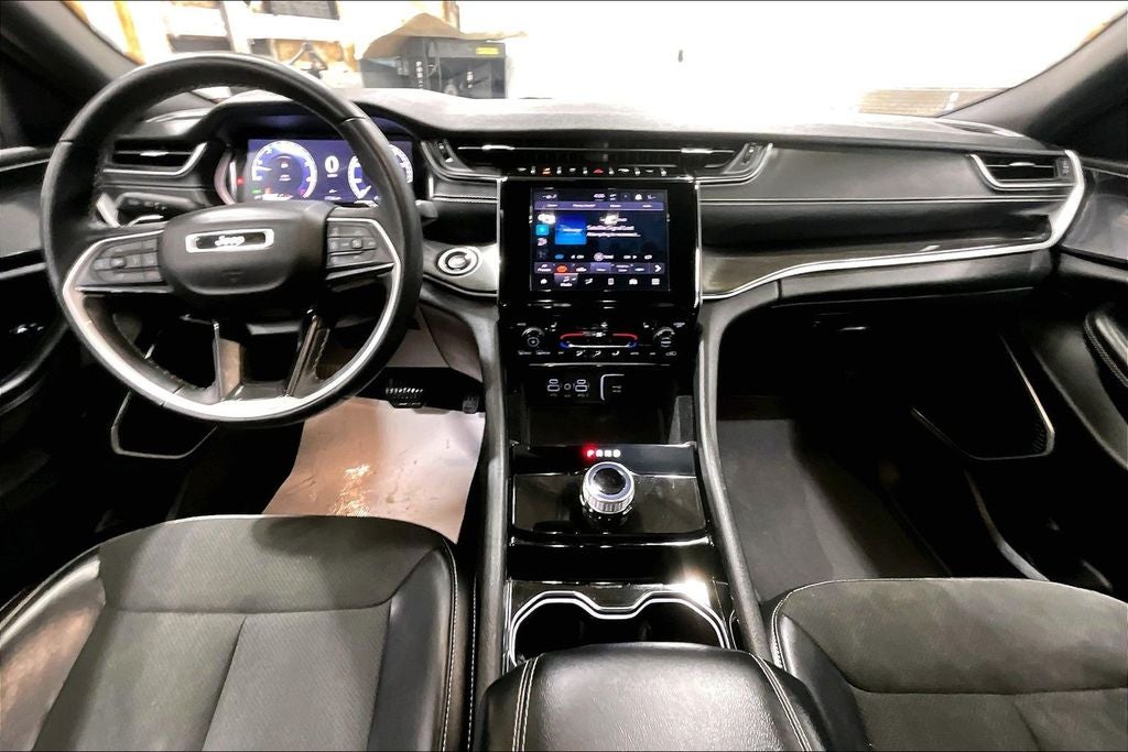 2021 Jeep Grand Cherokee L Altitude 4x2