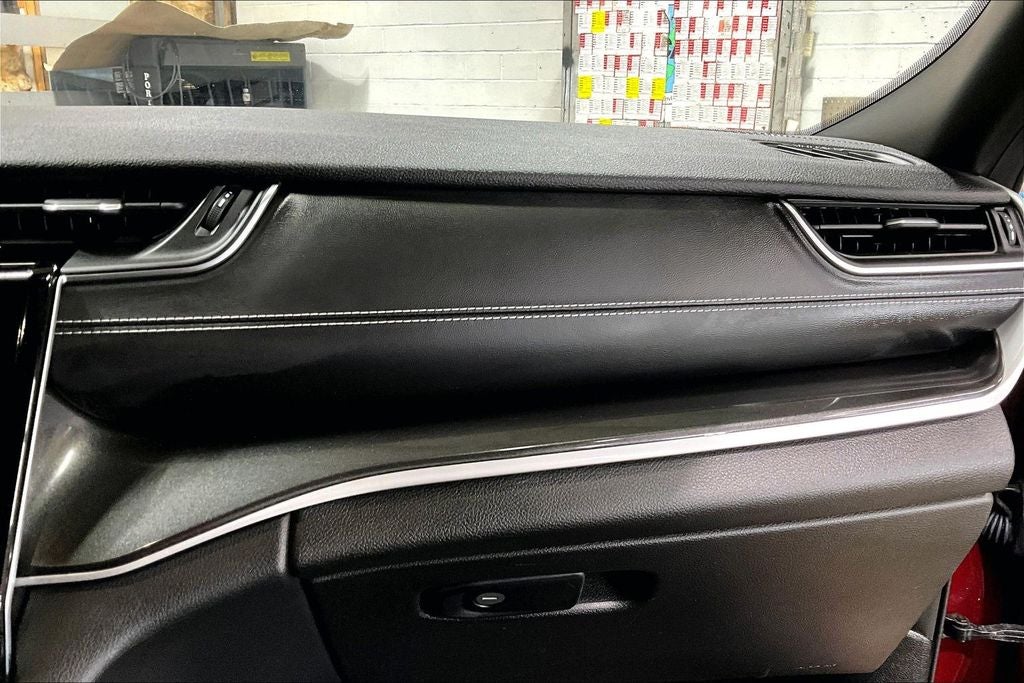 2021 Jeep Grand Cherokee L Altitude 4x2