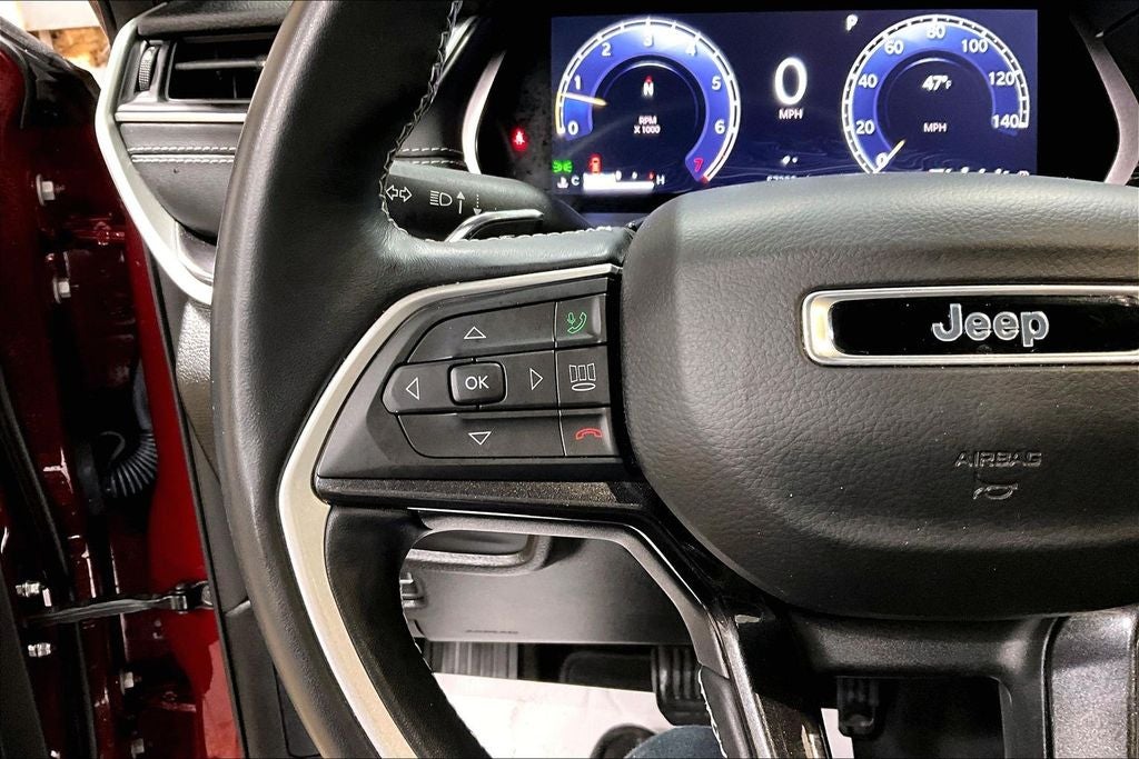 2021 Jeep Grand Cherokee L Altitude 4x2