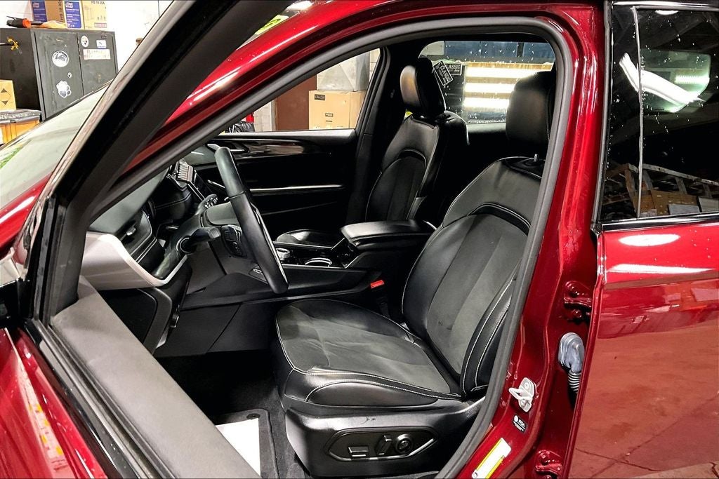 2021 Jeep Grand Cherokee L Altitude 4x2