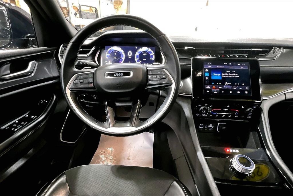 2021 Jeep Grand Cherokee L Altitude 4x2