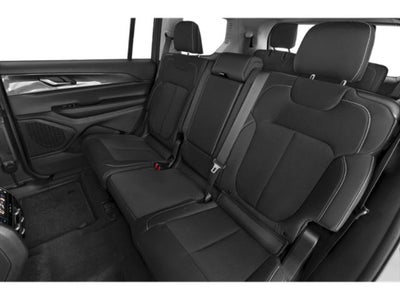 2023 Jeep Grand Cherokee L Laredo 4x4