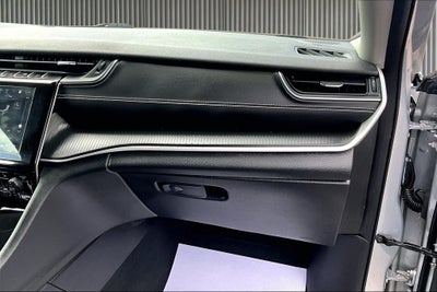 2023 Jeep Grand Cherokee L Laredo 4x4