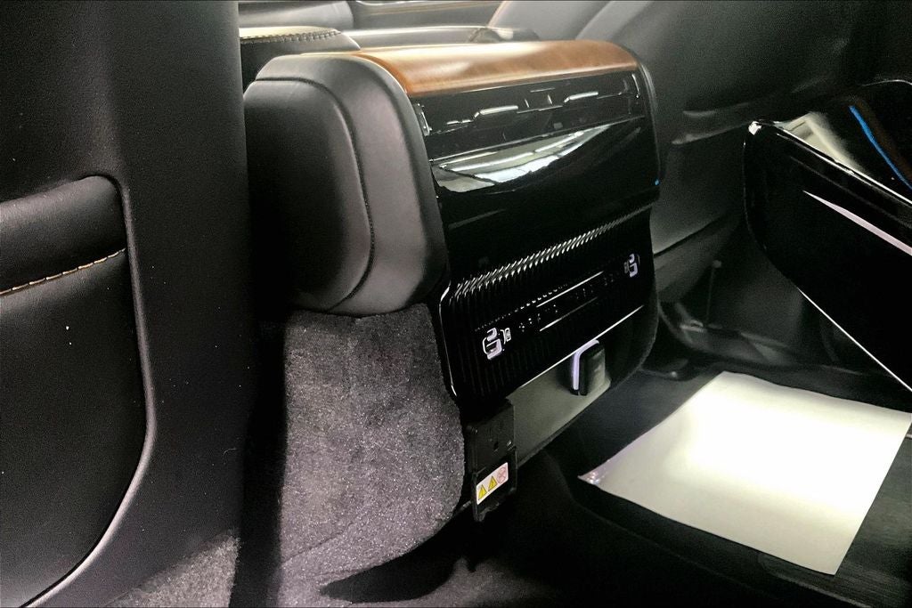 2024 Jeep Grand Wagoneer L Series III 4x4