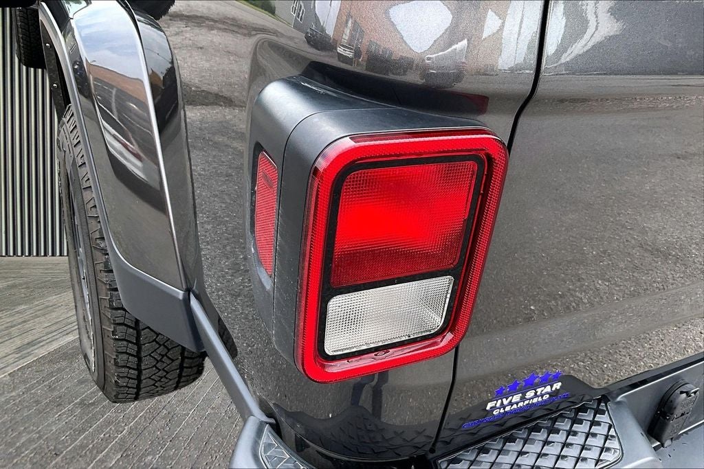 2022 Jeep Gladiator Willys 4x4