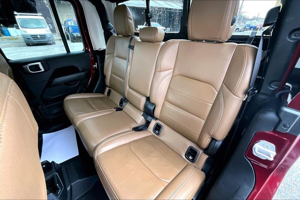 2021 Jeep Gladiator Overland 4x4