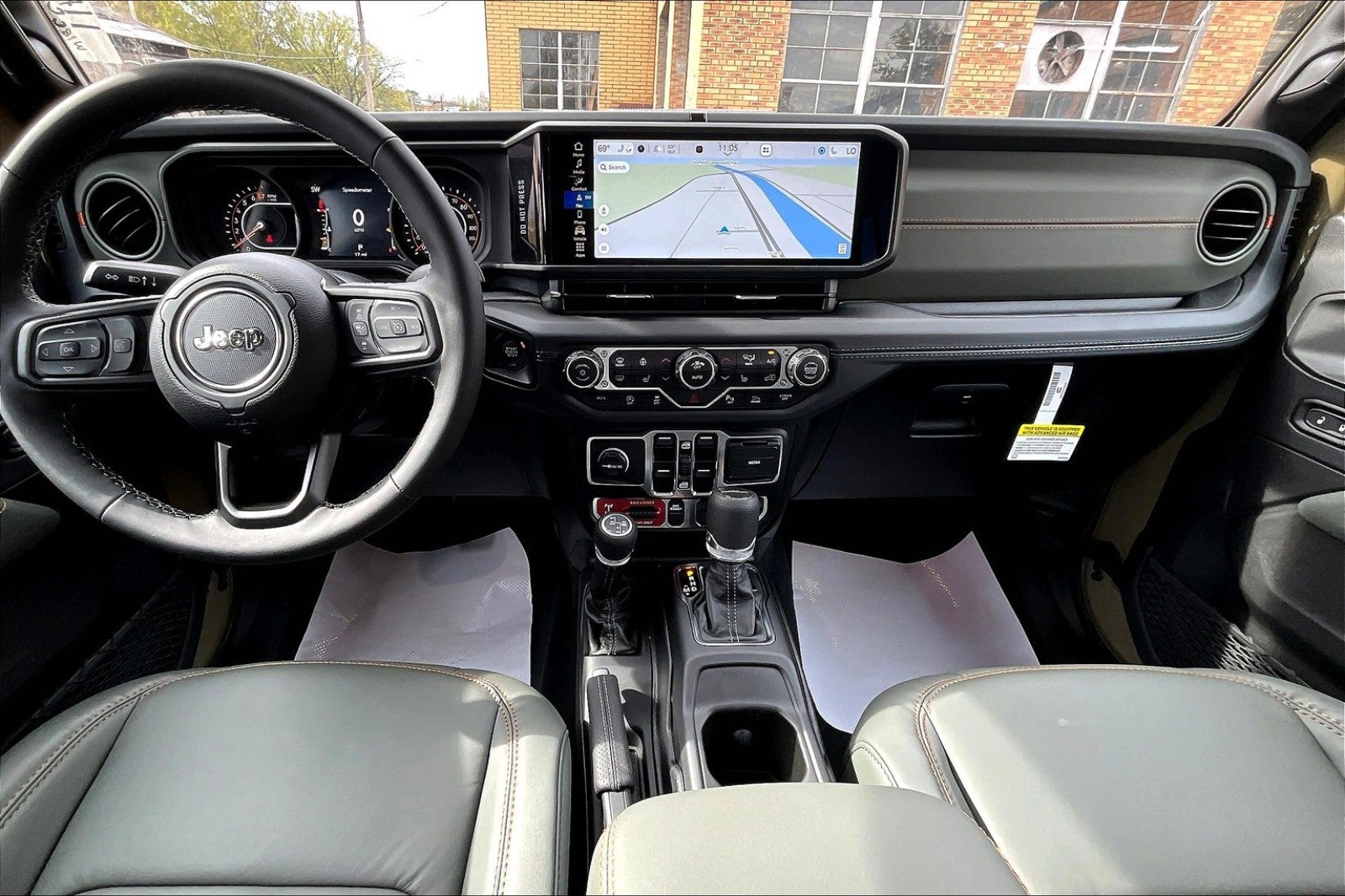 2025 Jeep Gladiator GLADIATOR MOJAVE X 4X4