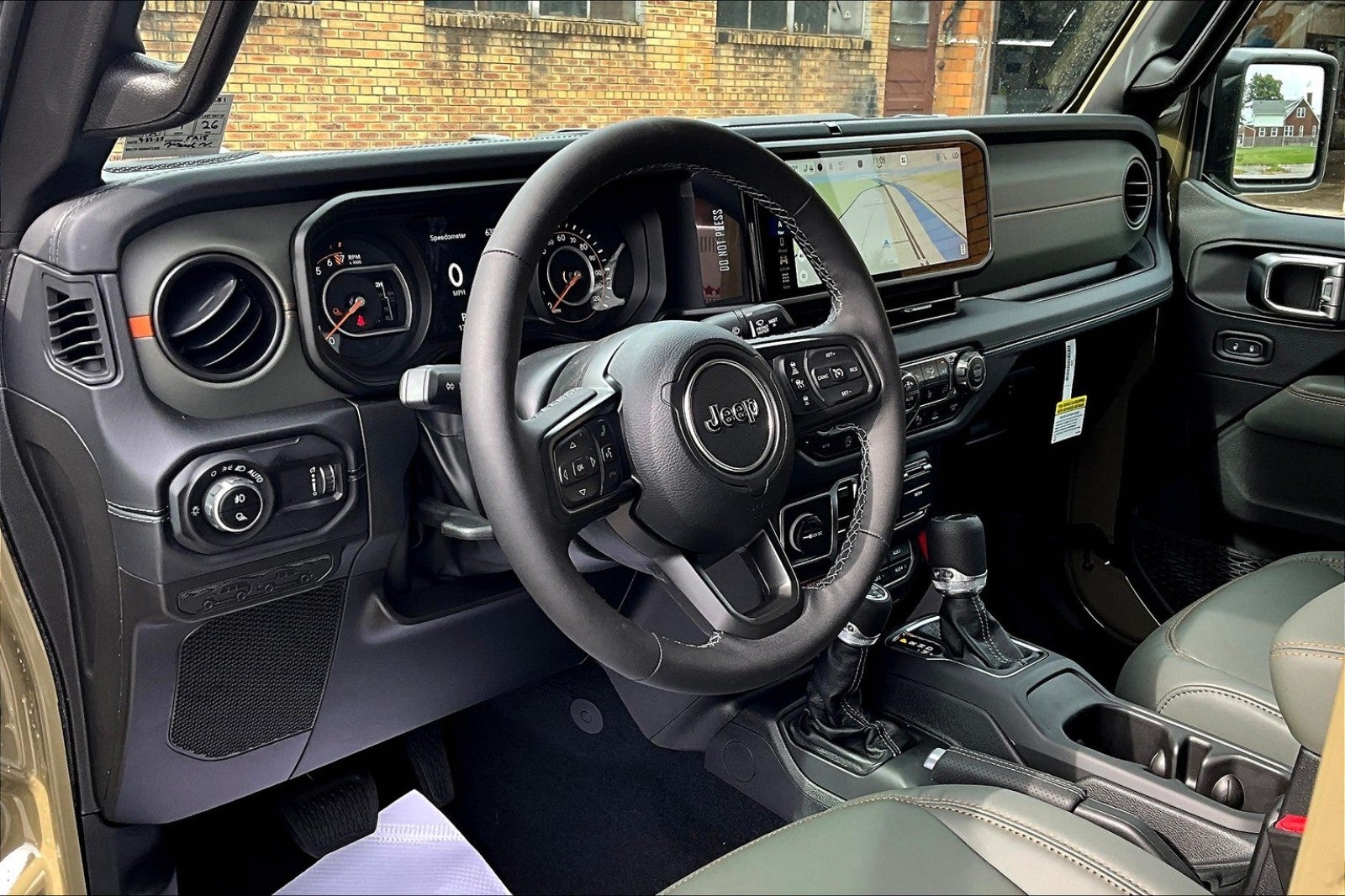 2025 Jeep Gladiator GLADIATOR MOJAVE X 4X4