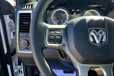 2024 RAM 1500 Classic Warlock Crew Cab 4x4 5'7' Box