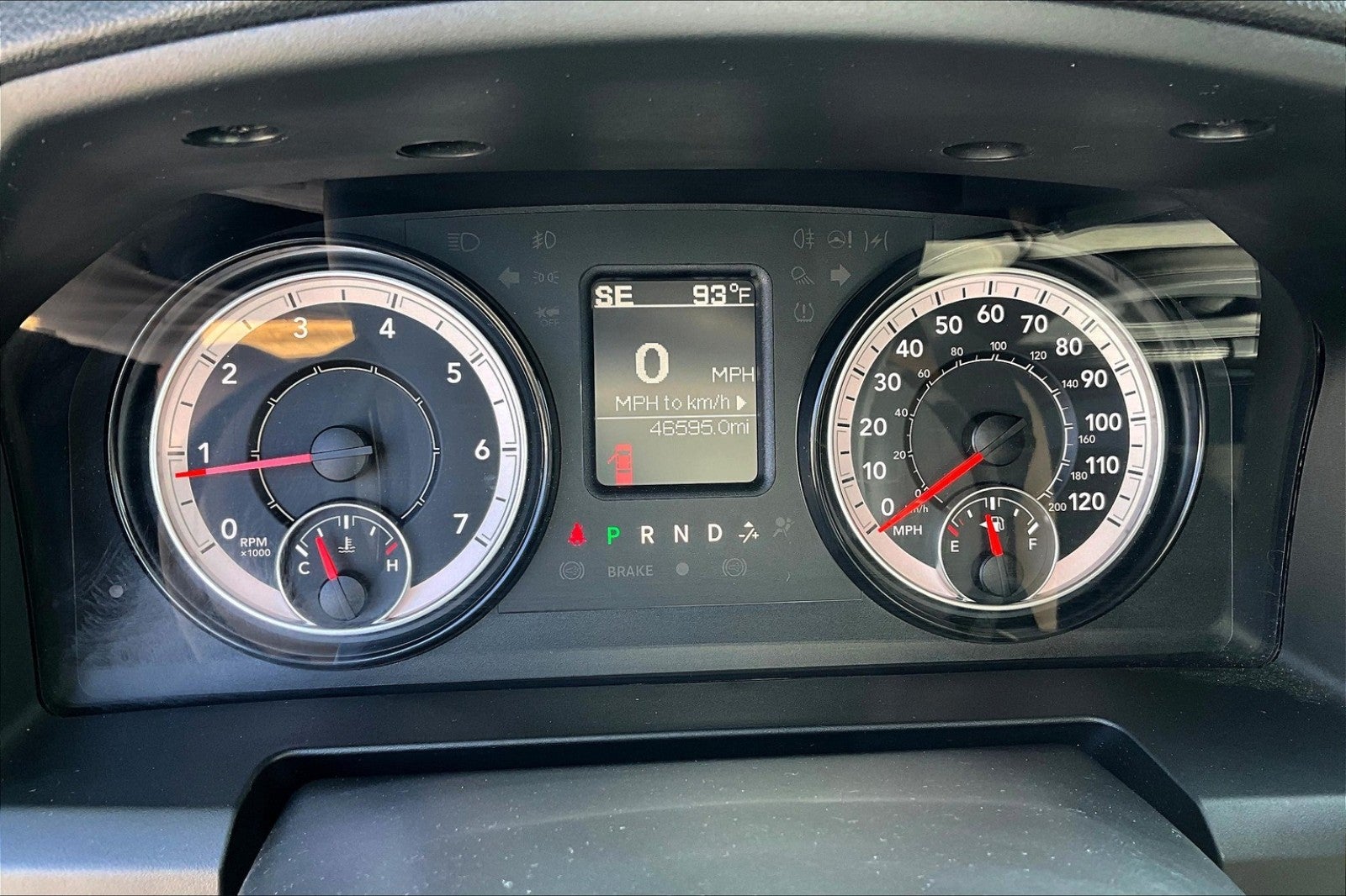 2024 RAM 1500 Classic Warlock Crew Cab 4x4 5'7' Box