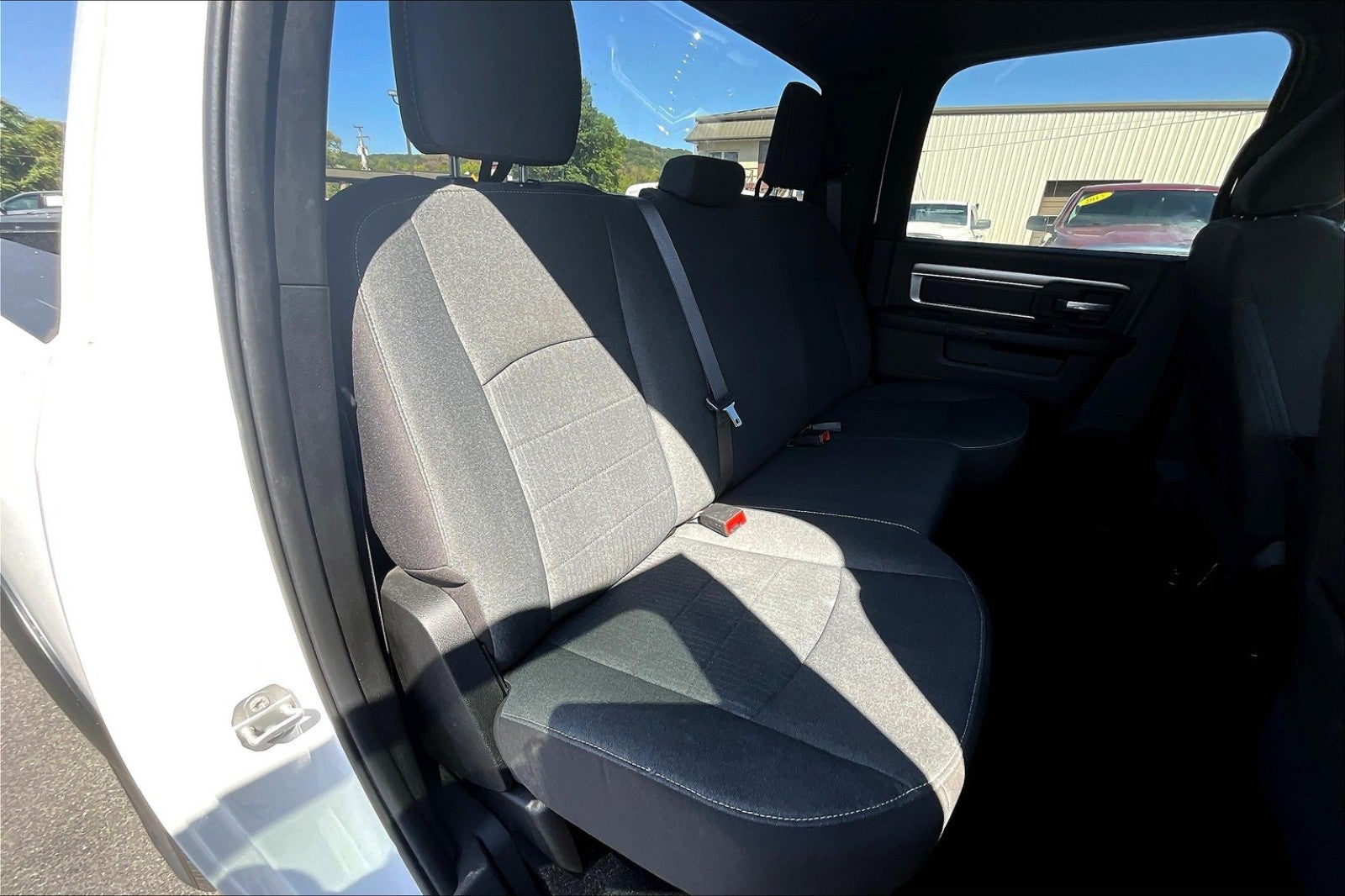 2024 RAM 1500 Classic Warlock Crew Cab 4x4 5'7' Box