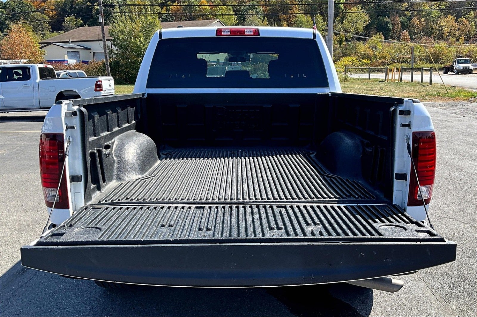 2024 RAM 1500 Classic Warlock Crew Cab 4x4 5'7' Box