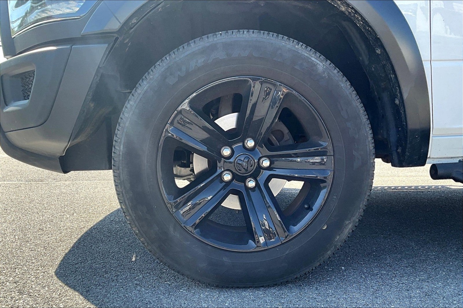 2024 RAM 1500 Classic Warlock Crew Cab 4x4 5'7' Box