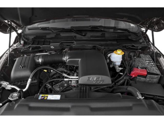 2019 RAM 1500 Classic SLT Crew Cab 4x4 6'4' Box
