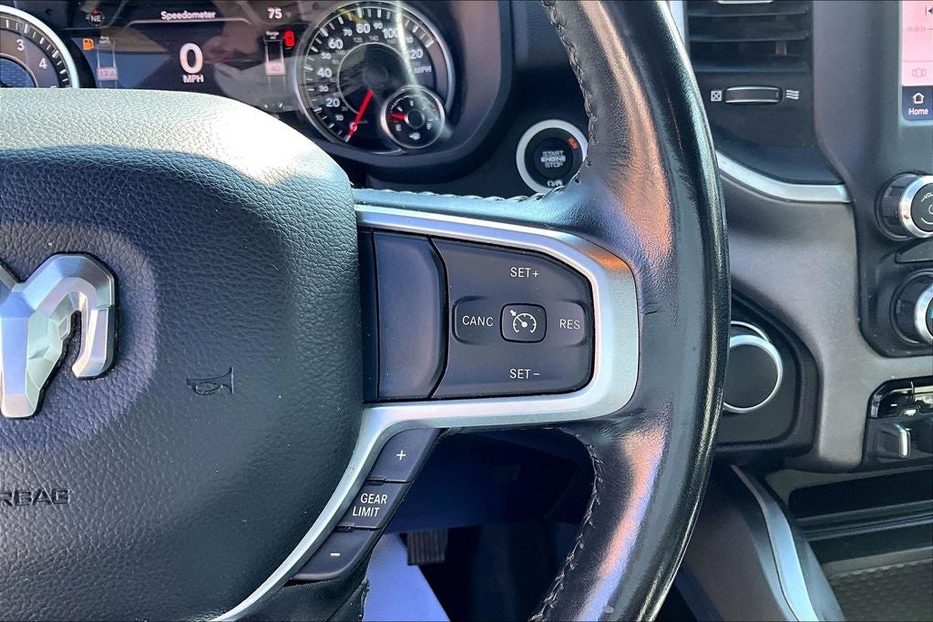 2022 RAM 1500 Big Horn Crew Cab 4x4 5'7' Box