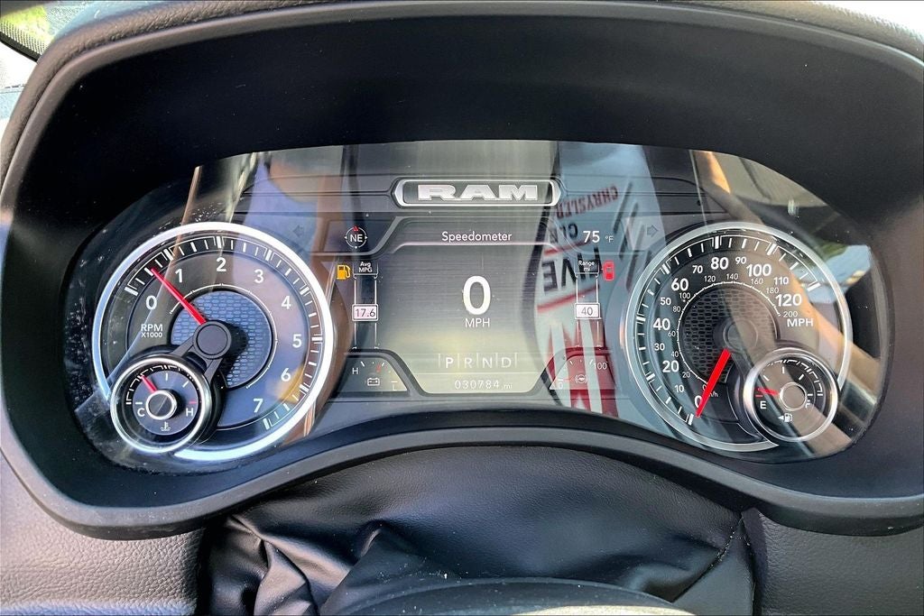 2022 RAM 1500 Big Horn Crew Cab 4x4 5'7' Box