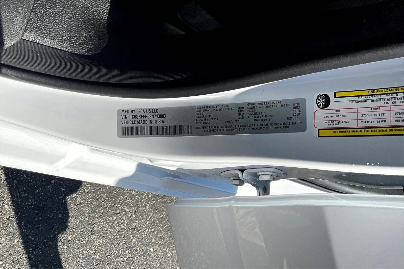 2025 RAM Ram 1500 RAM 1500 BIG HORN CREW CAB 4X4 5'7' BOX