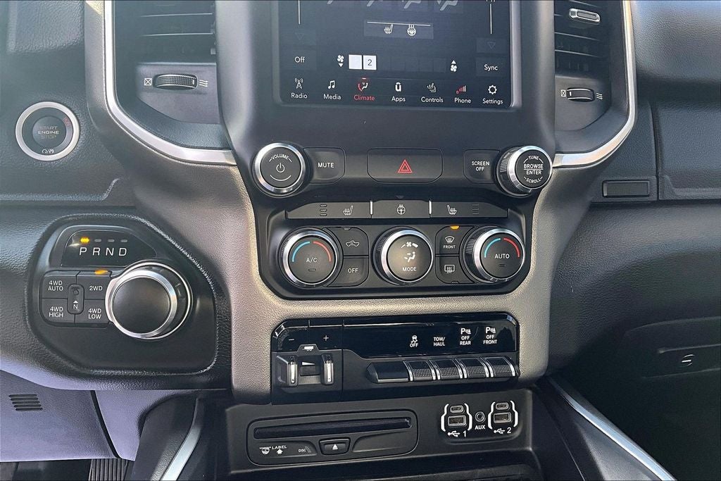 2019 RAM 1500 Big Horn/Lone Star Crew Cab 4x4 5'7' Box