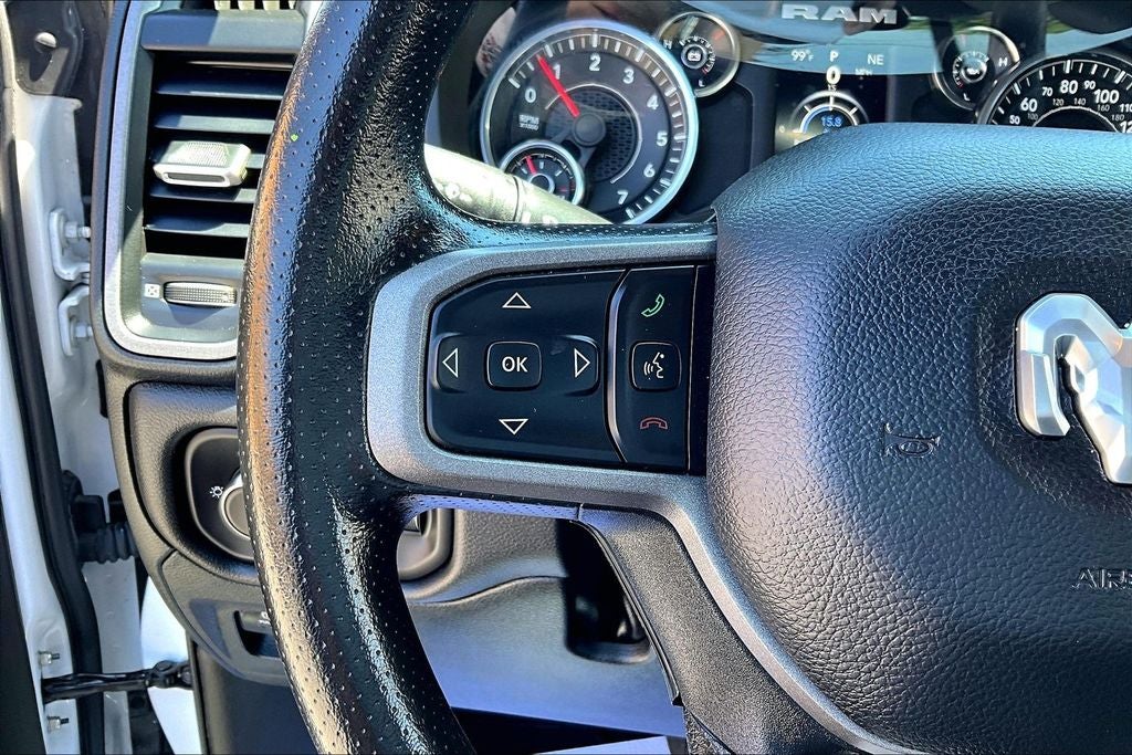 2023 RAM 1500 Tradesman Crew Cab 4x4 5'7' Box