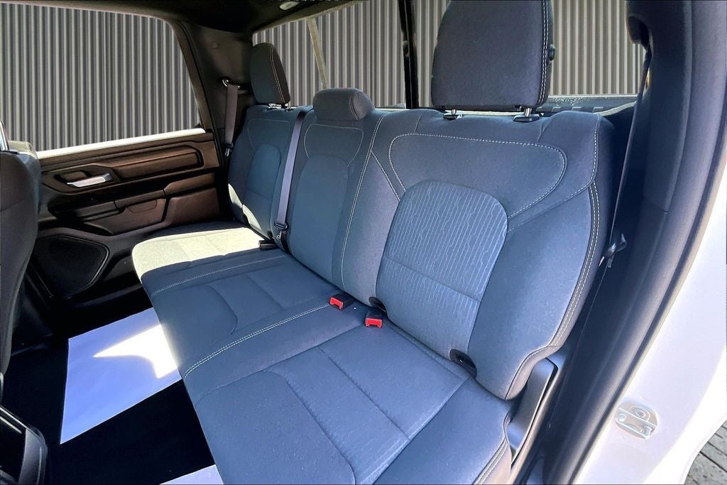 2023 RAM 1500 Tradesman Crew Cab 4x4 5'7' Box