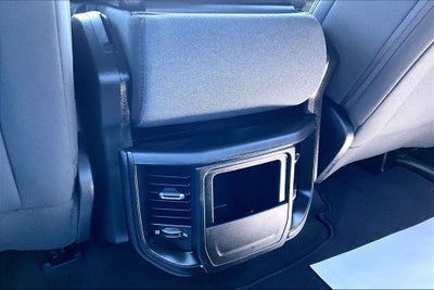 2023 RAM 1500 Tradesman Crew Cab 4x4 5'7' Box