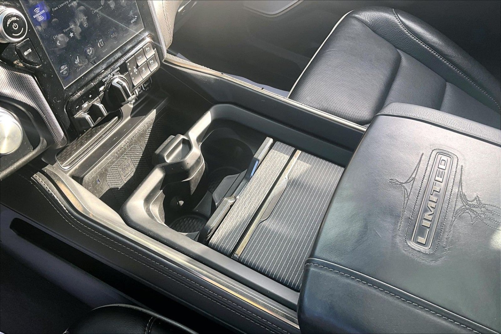 2021 RAM 1500 Limited Crew Cab 4x4 5'7' Box