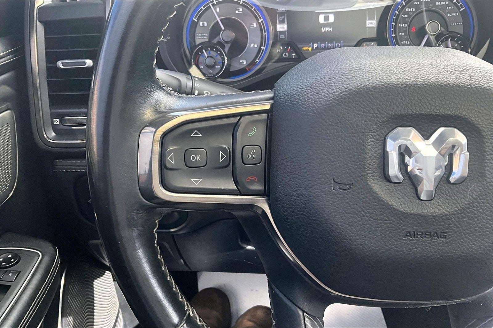 2021 RAM 1500 Limited Crew Cab 4x4 5'7' Box