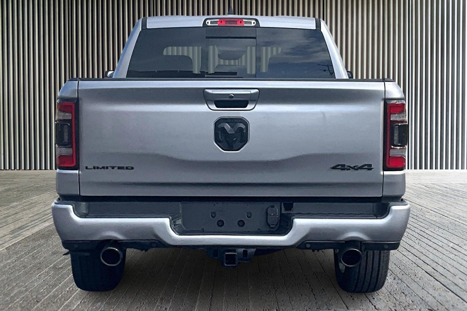 2021 RAM 1500 Limited Crew Cab 4x4 5'7' Box