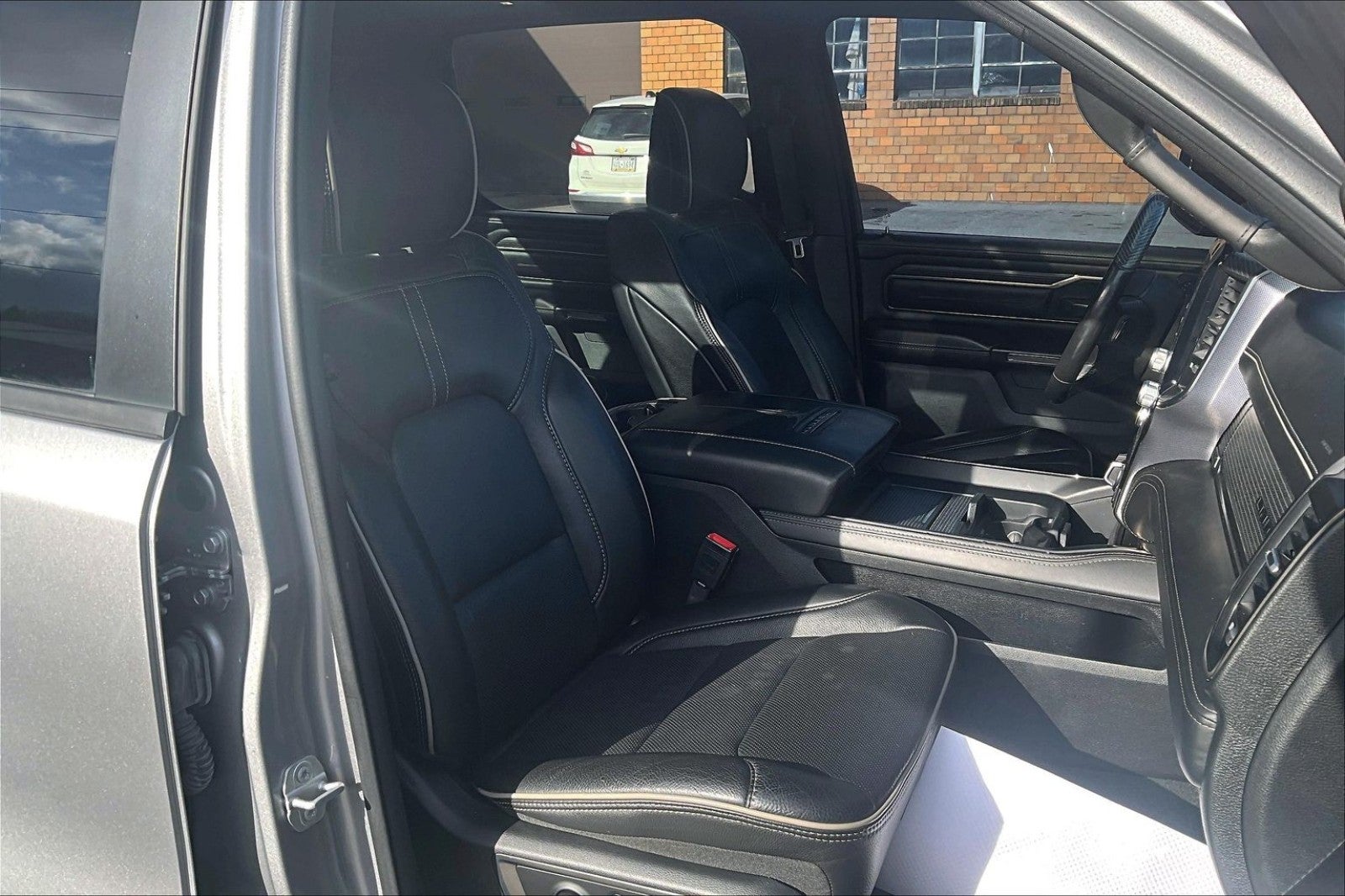 2021 RAM 1500 Limited Crew Cab 4x4 5'7' Box