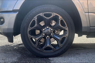 2021 RAM 1500 Limited Crew Cab 4x4 5'7' Box