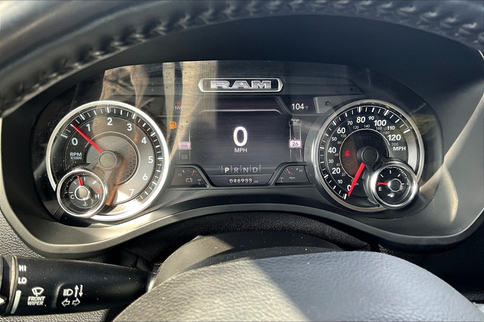 2021 RAM 1500 Laramie Crew Cab 4x4 5'7' Box