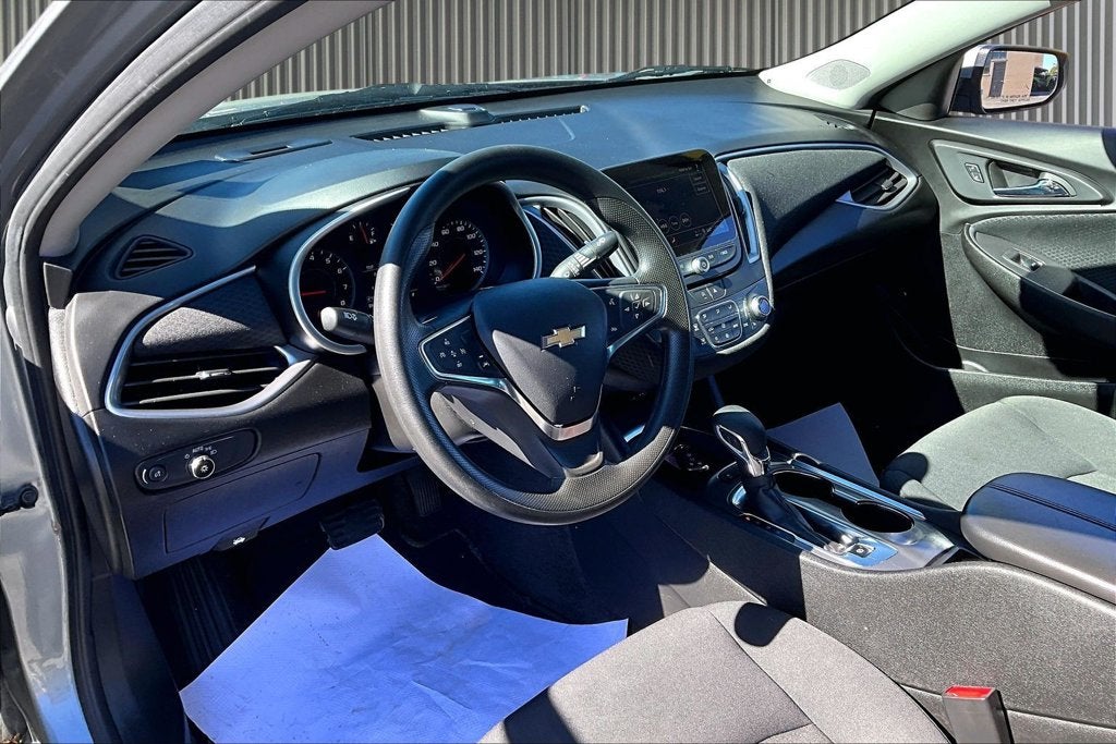 2025 Chevrolet Malibu FWD 1LT