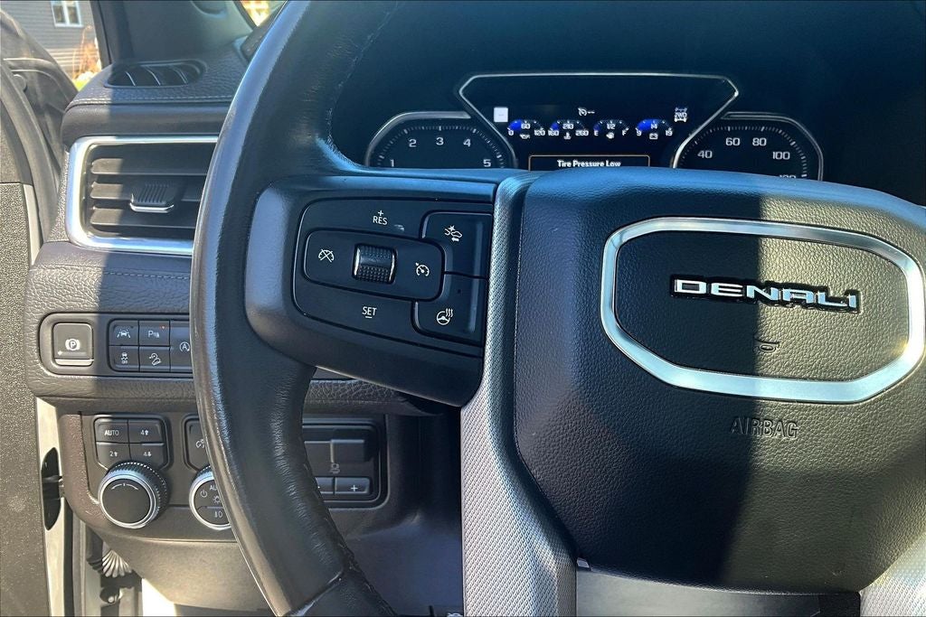 2021 GMC Yukon 4WD Denali