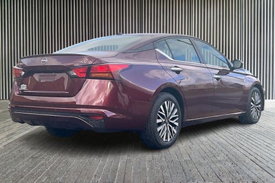 2023 Nissan Altima SV FWD