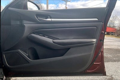 2023 Nissan Altima SV FWD