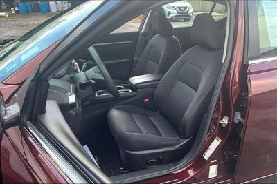 2023 Nissan Altima SV FWD