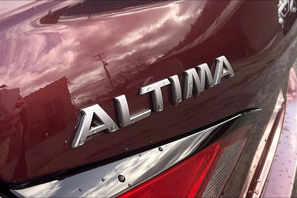 2023 Nissan Altima SV FWD