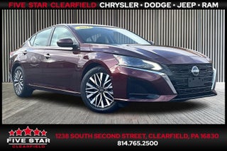 2023 Nissan Altima SV FWD