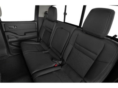 2022 Nissan Frontier Crew Cab SV 4x4