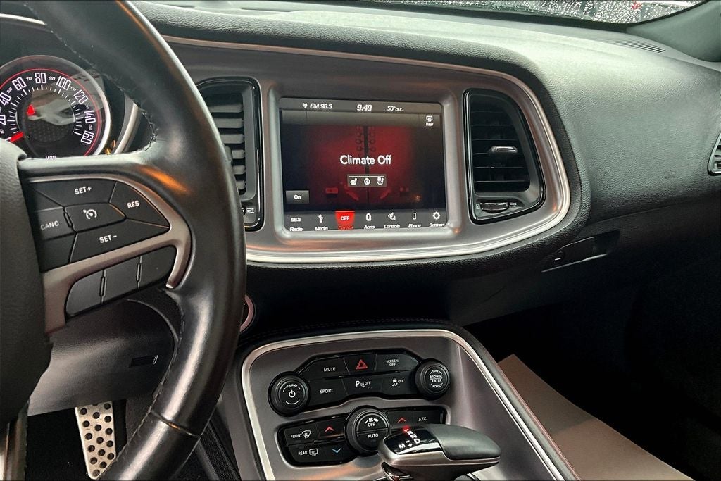 2019 Dodge Challenger SXT