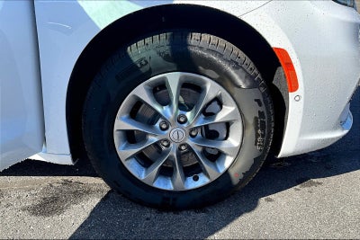 2026 Chrysler Pacifica PACIFICA SELECT AWD