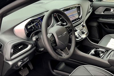 2026 Chrysler Pacifica PACIFICA LIMITED AWD